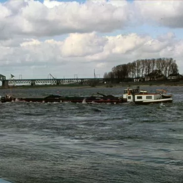 Holland - Nederlands All of these photographs were taken with my Canon F1 and scanned from the slides. Quality is therefore somewhat lacking!